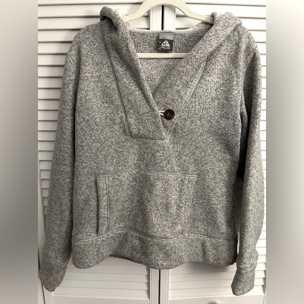 Nike ACG pullover fleece